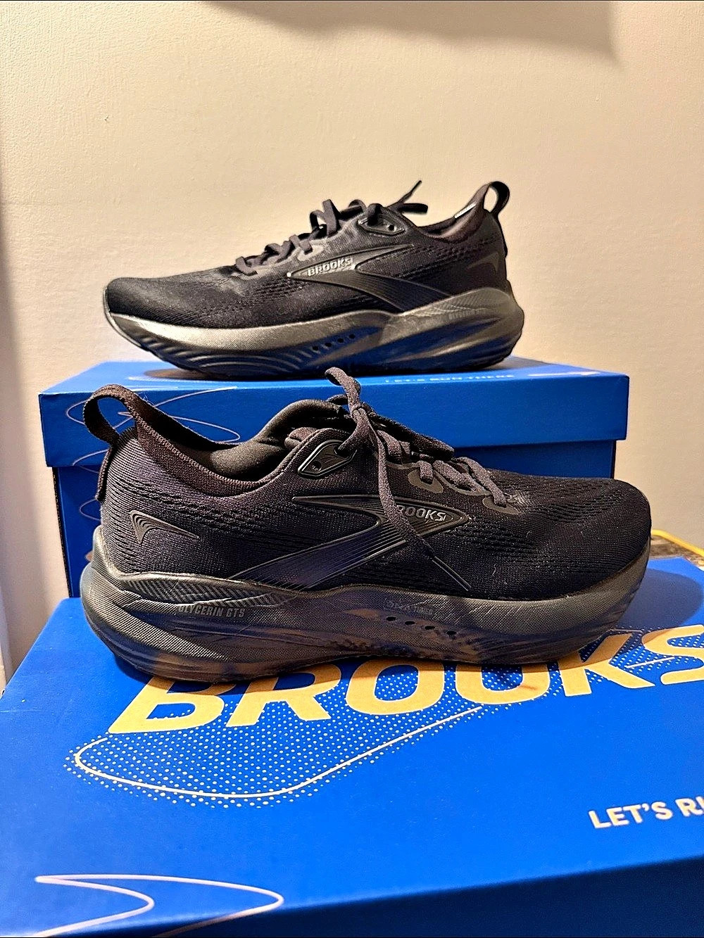 Brooks Glycerin GTS 22 Women's Black US 9.5 Running Shoes